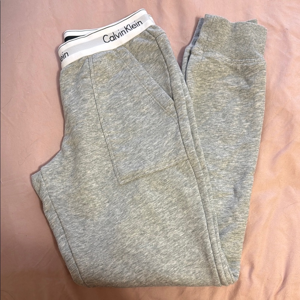 Calvin Klein Gray Sweatpants with Elastic Waistband